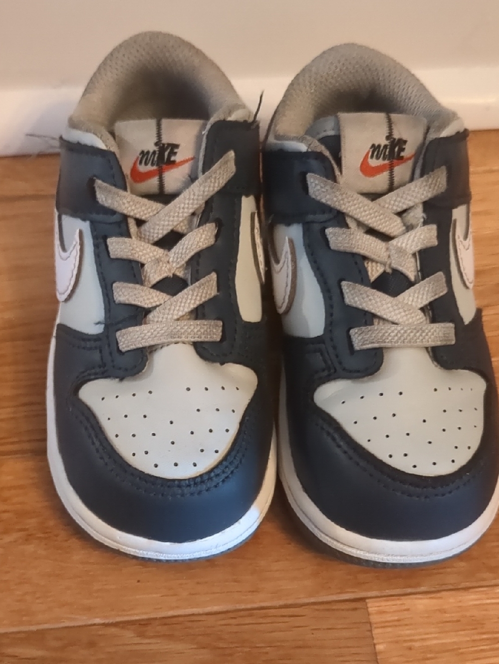 Nike Toddler Low-Top Sneakers in Navy, Light Gray and Orange Swoosh